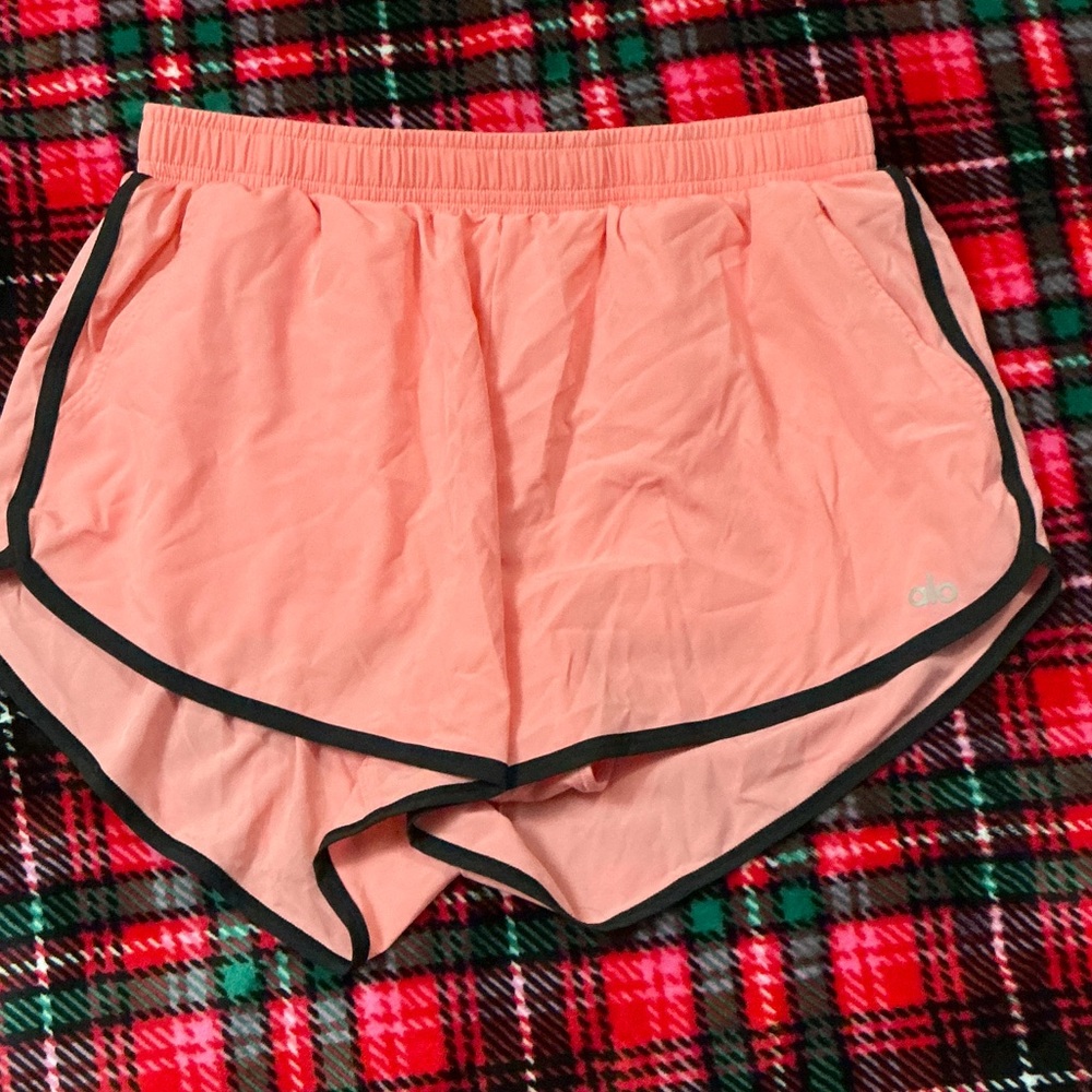 ALO Ivy League Dolphin Short